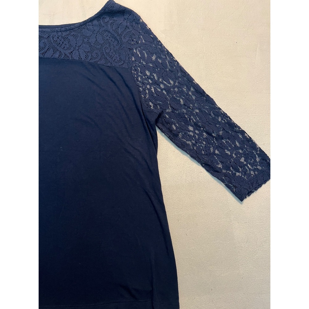 Lane Bryant Navy Blue Lace Yoke 3/4 Sleeve Top Blouse Plus Size 14/16 - Picture 4 of 7